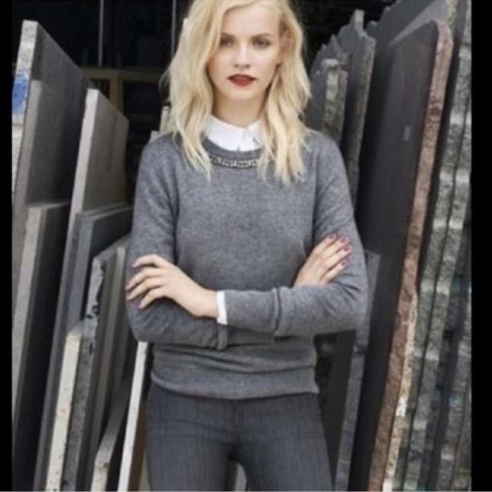 Equipment Femme Sweater Women’s M Gray Pullover Embellished Neck - Picture 1 of 13